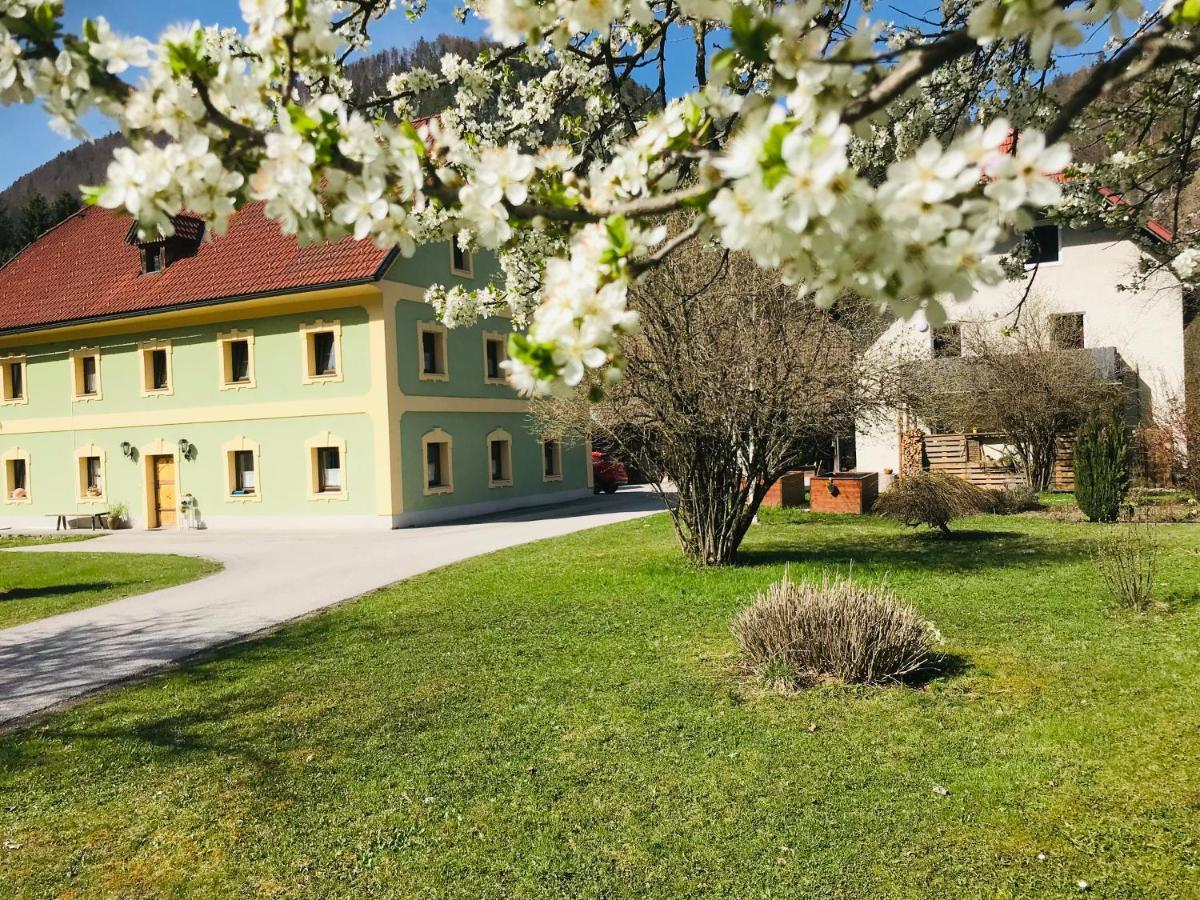 Apartment Mona'S Home Sankt Pankraz Екстериор снимка